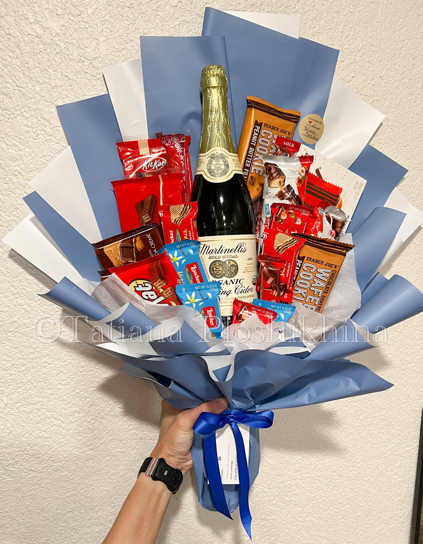 Chocolate bars and lemonade bouquet